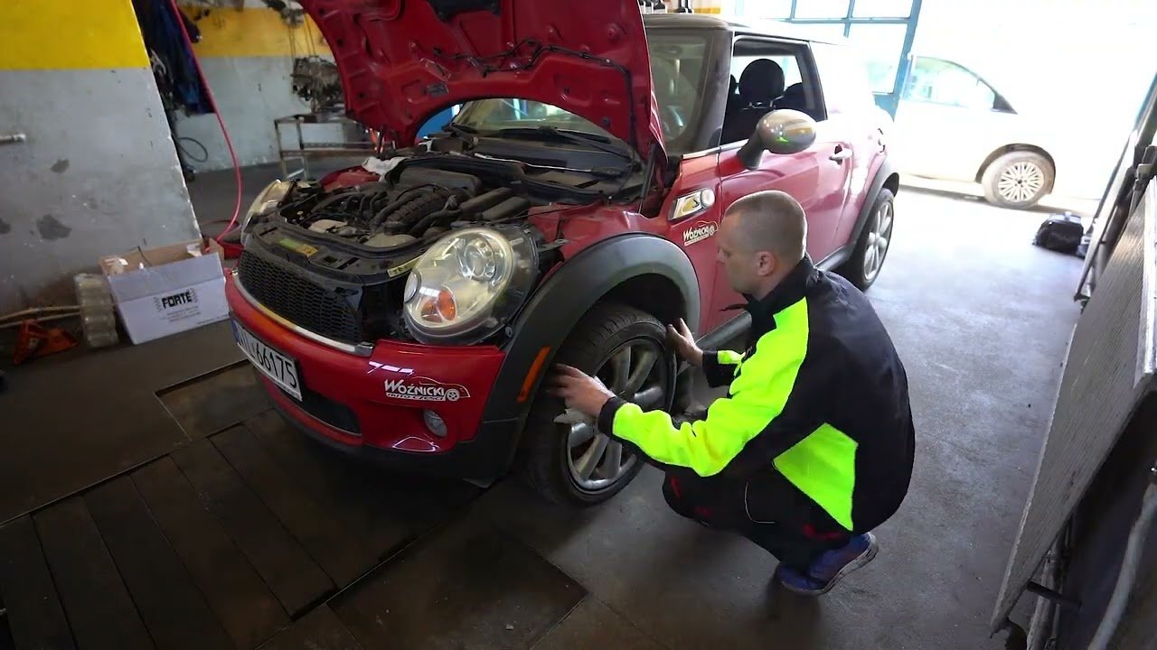 Chemiczna regeneracja silnika benzynowego 1,6l 175km Mini – procedura naprawcza Forte